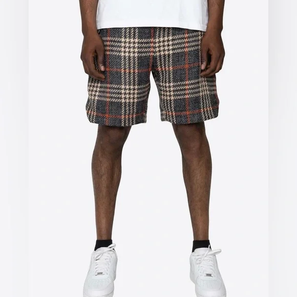 Dark Gray Cream Tweed Shorts - Picture 2 of 3